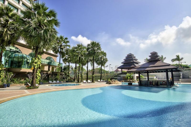 Sedona Hotel Yangon 5*