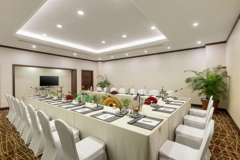 Sedona Hotel Yangon 5*