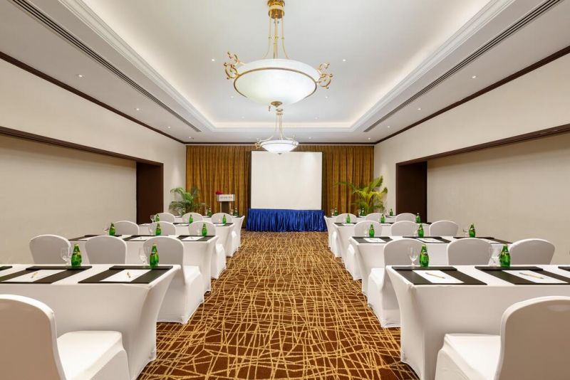 Sedona Hotel Yangon 5*