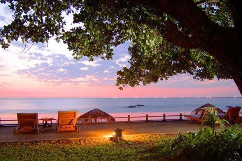 Thande Beach Hotel 3*