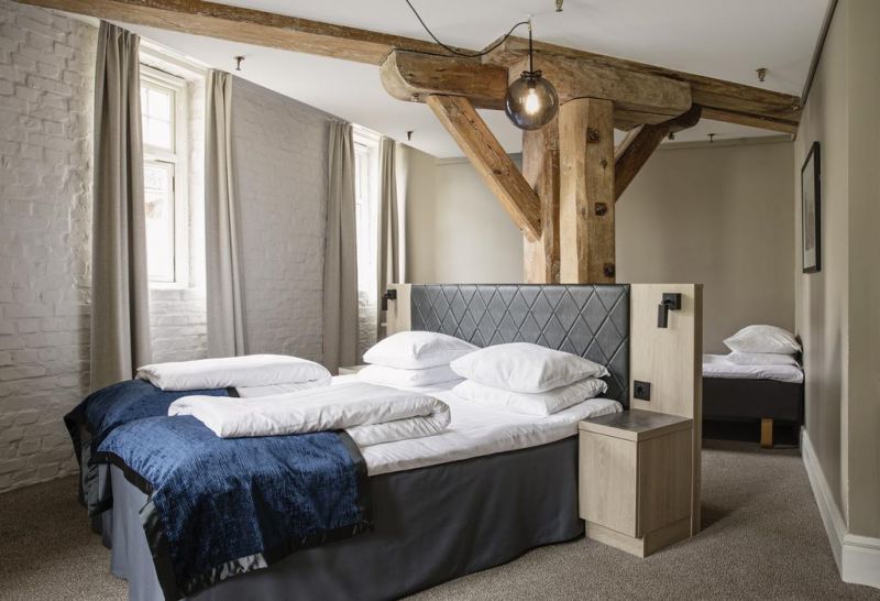 Brosundet Hotel 4*
