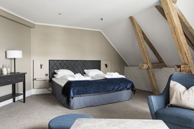 Brosundet Hotel 4*