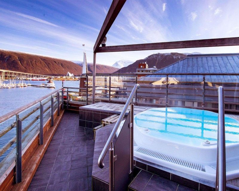 Clarion Collection Hotel Aurora 4*