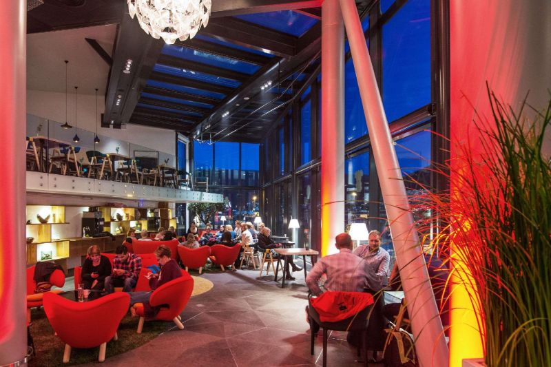 Clarion Hotel The Edge 4*