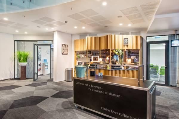 Clarion Hotel The Edge 4*