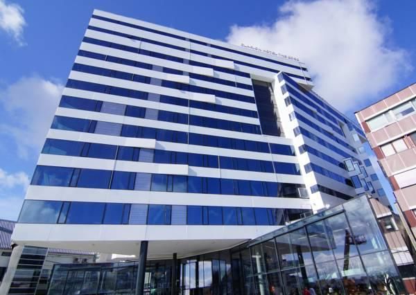 Clarion Hotel The Edge 4*