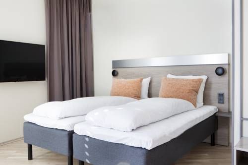 Comfort Hotel Bergen Airport 3*