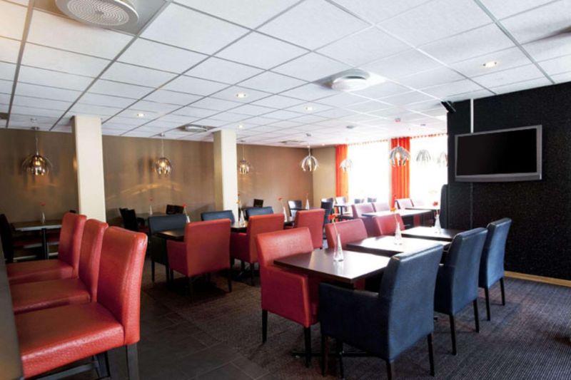 Comfort Hotel Park 4*