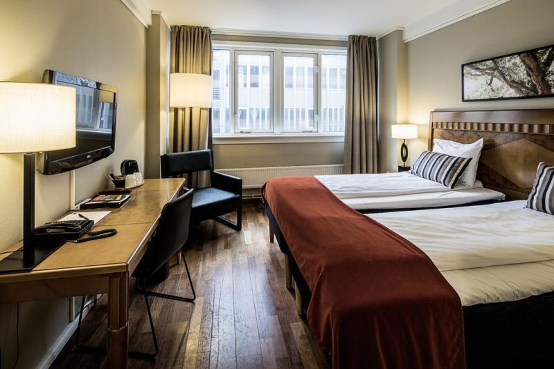 First Hotel Millenium 4*