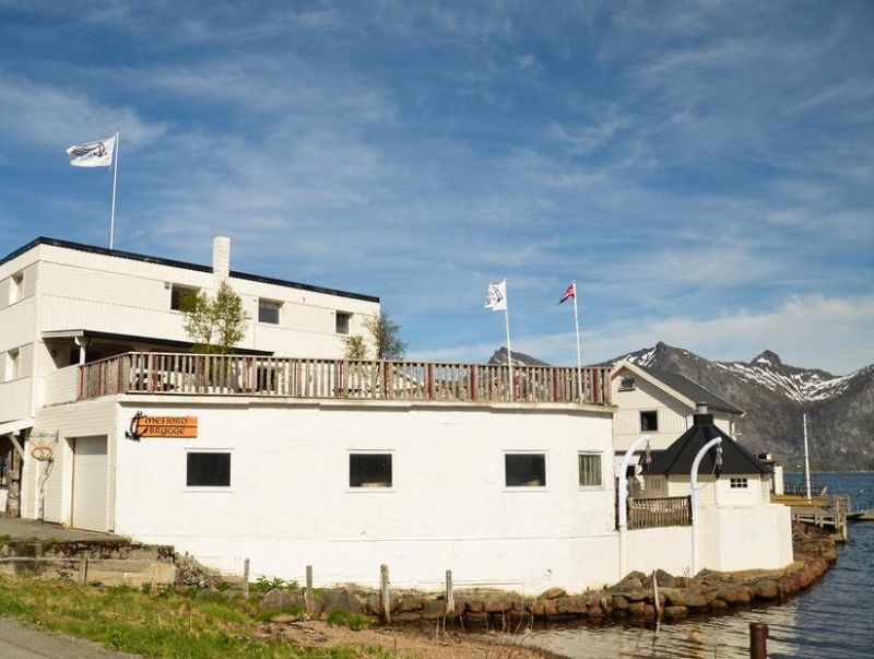 Mefjord Brygge Hotel 3*