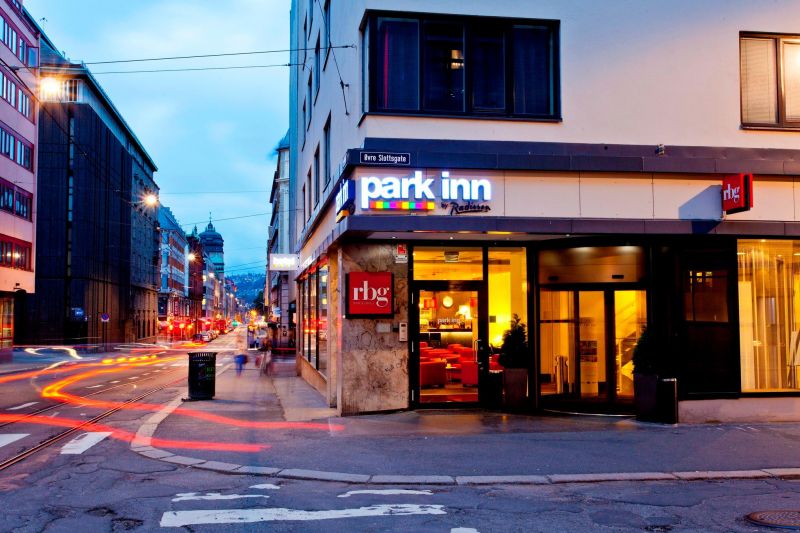 Park Inn By Radisson Oslo 3*
