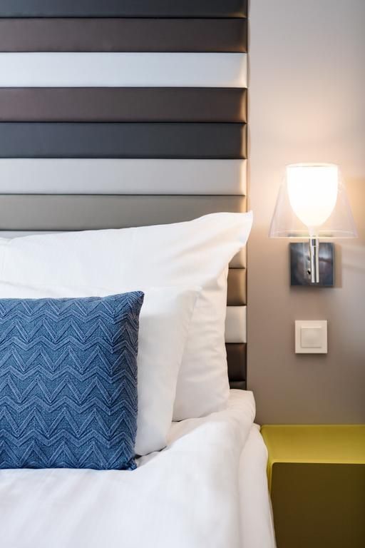 Quality Hotel 33 4*