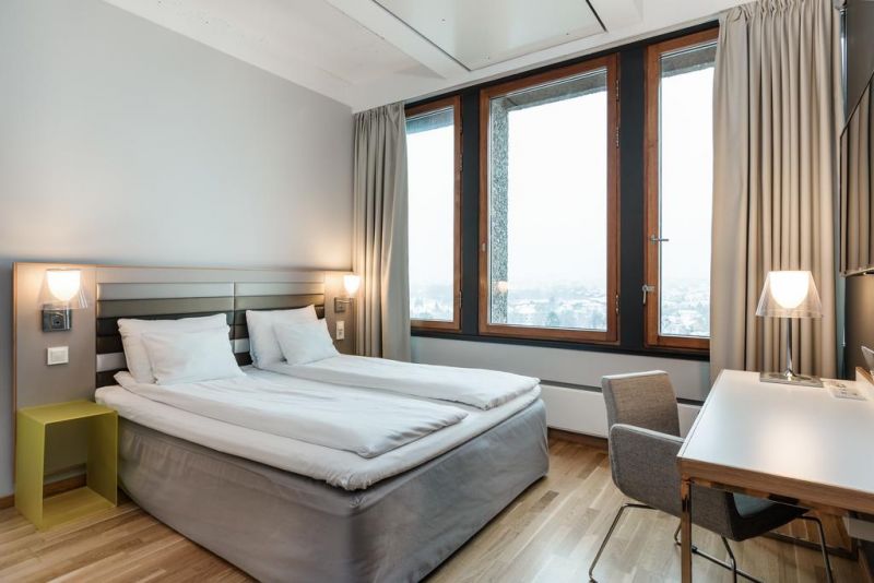 Quality Hotel 33 4*