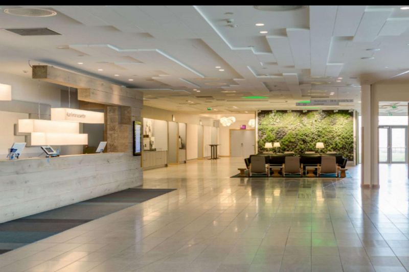 Quality Hotel Expo 4*