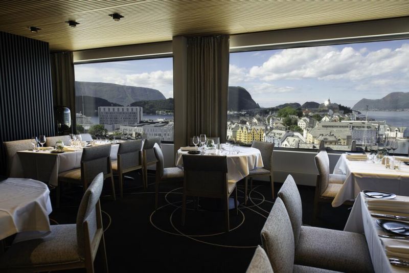 Scandic Parken 4*