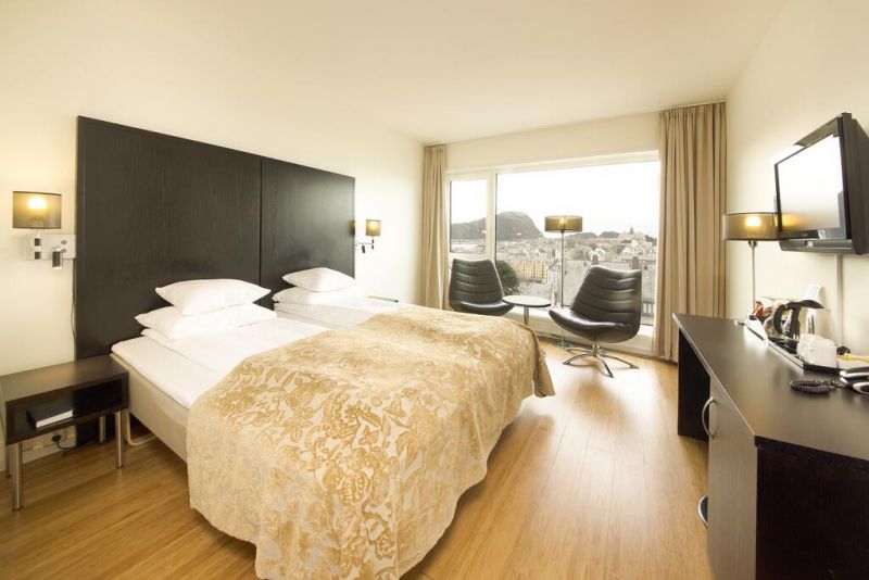 Scandic Parken 4*