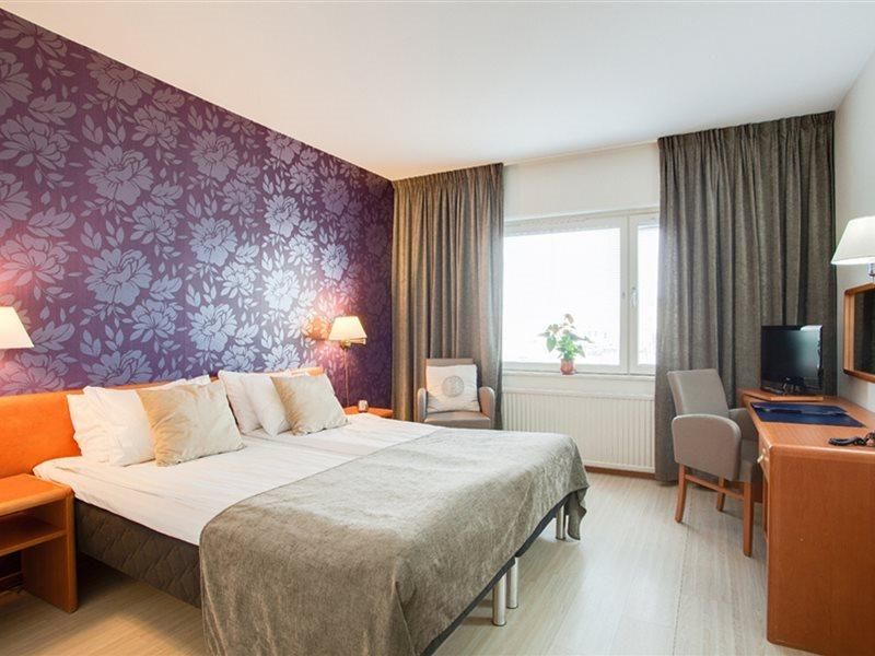 Best Western Capital 3*