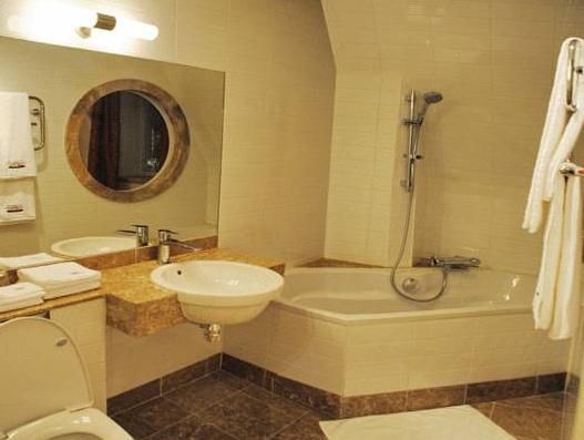 Brommavik 4*