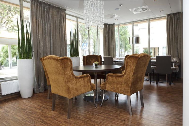 Clarion Collection Tapto 4*