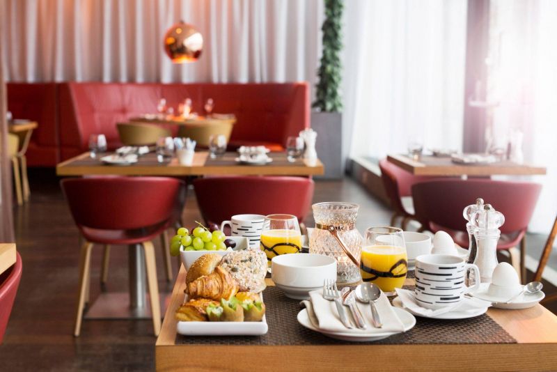 Courtyard Stockholm Kungsholmen 4*