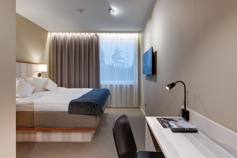 First Hotel Arlanda Airport 3*