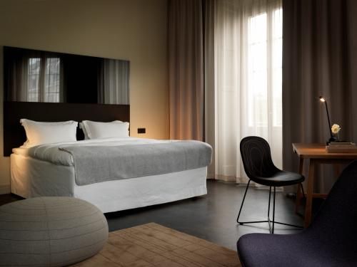 Nobis 5*