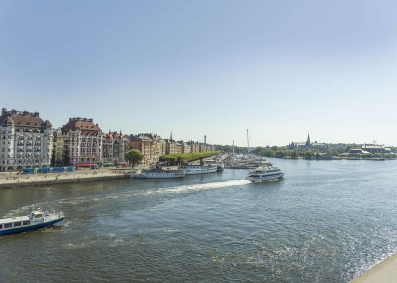 Radisson Collection Strand Hotel 4*