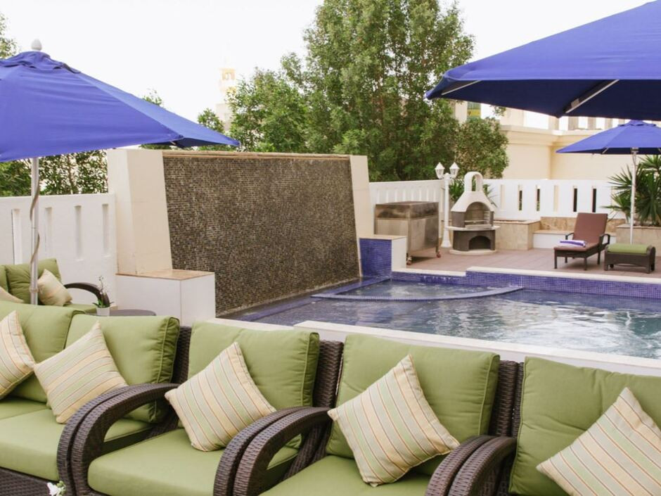 Sunday Mangrove Corniche Hotel 4*