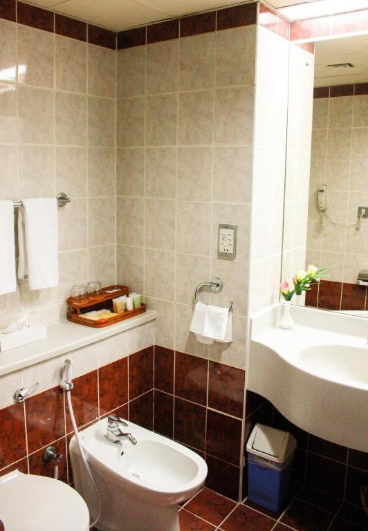 Knight Armour Hotel (Ex. Mayfair Hotel) 4*