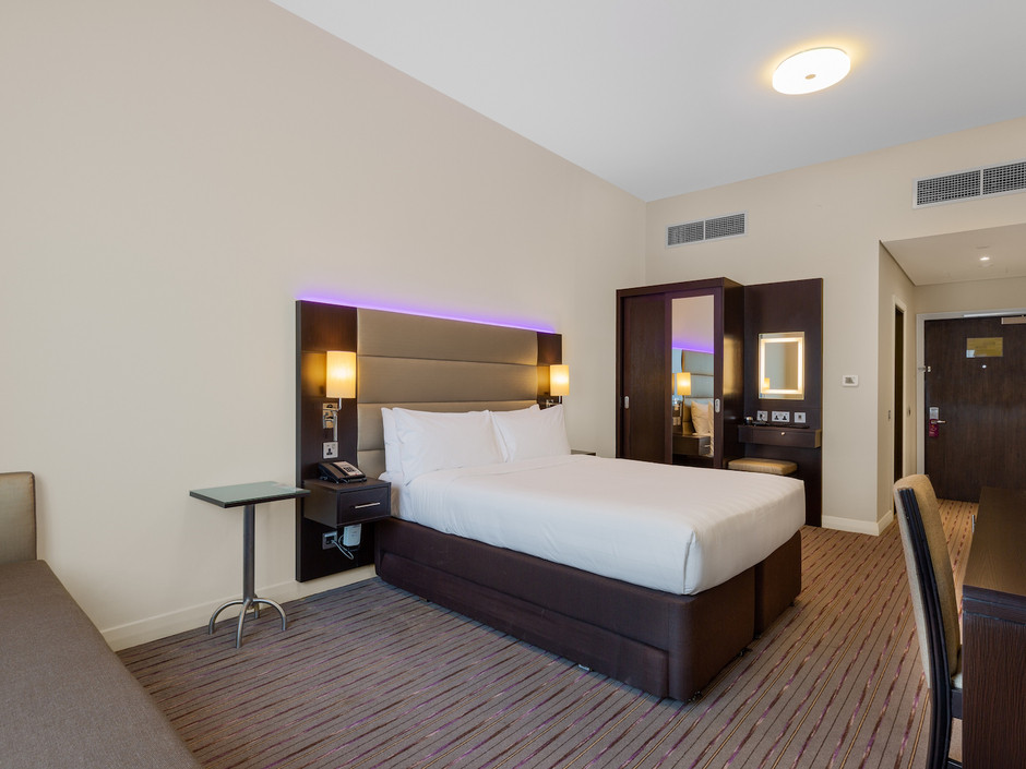 Premier Inn Dubai Ibn Battuta Mall 3*