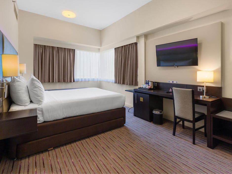 Premier Inn Dubai Ibn Battuta Mall 3*