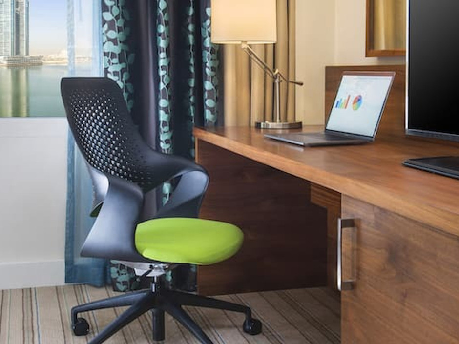 Hilton Garden Inn Ras Al Khaimah 4*