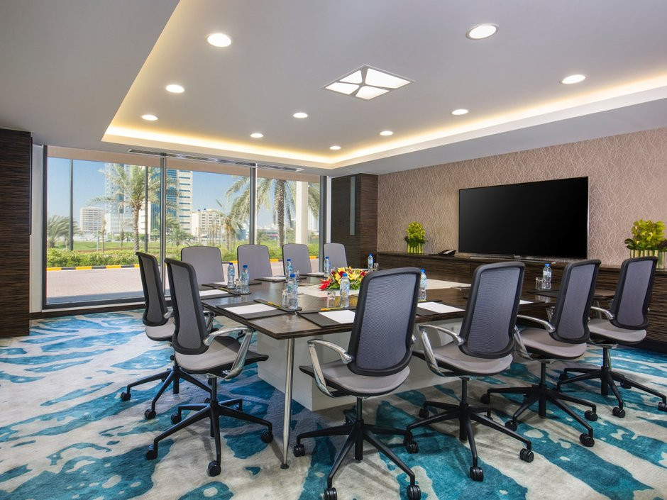 Hilton Garden Inn Ras Al Khaimah 4*
