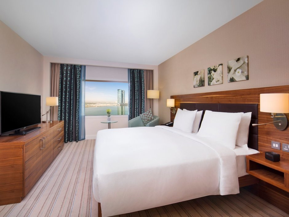 Hilton Garden Inn Ras Al Khaimah 4*
