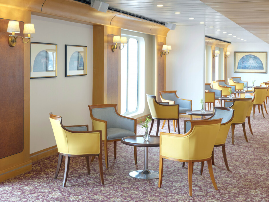 Queen Elizabeth 2 4*