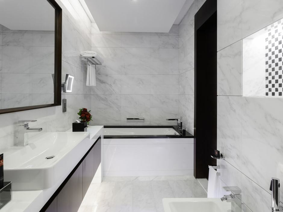 Renaissance Business Bay 5*