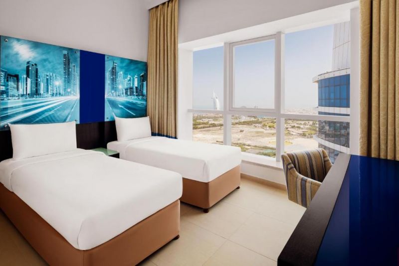 Adagio Premium Dubai Al Barsha Aparthotel 4*