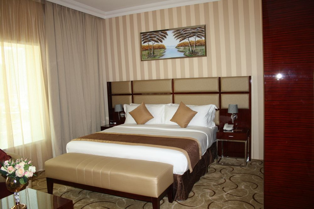 Al Salam Grand Hotel 4*