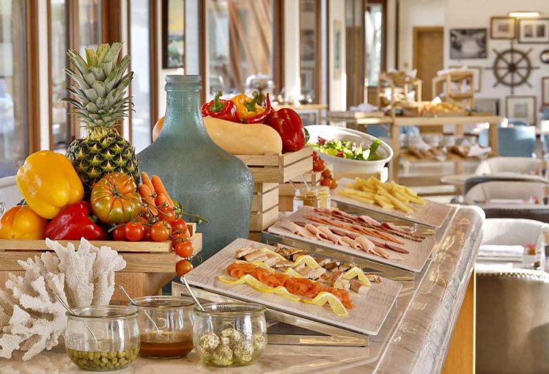 The Ritz-carlton Al Hamra Beach (Ex. Banyan Tree) 5*