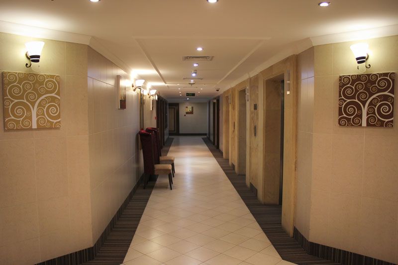 Al Manar Grand Hotel Apartment (Ex. Belvedere Court Apartments) 3*