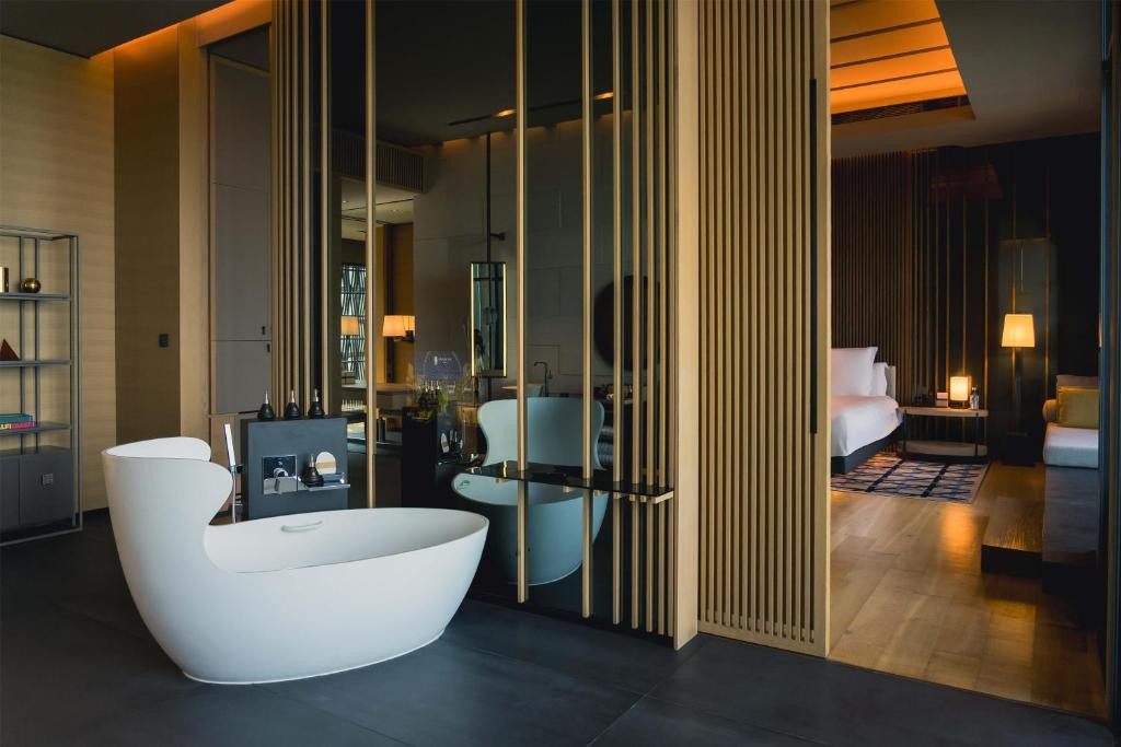 Banyan Tree Dubai (Ex. Caesars Palace Dubai) 5*