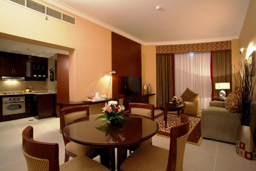 Dancenter Luxe (Ex. Concorde Fujairah) 5*