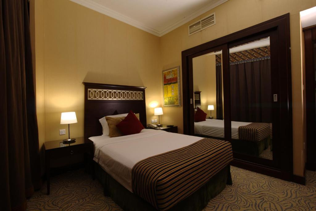 Dancenter Luxe (Ex. Concorde Fujairah) 5*