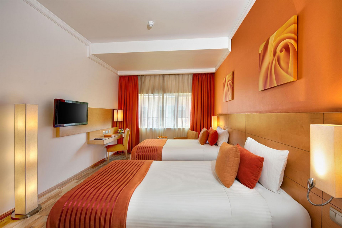 Al Khoory Executive Hotel Al Wasl 3*