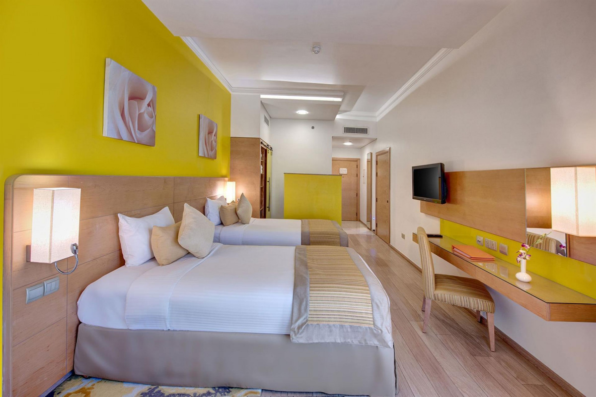 Al Khoory Executive Hotel Al Wasl 3*