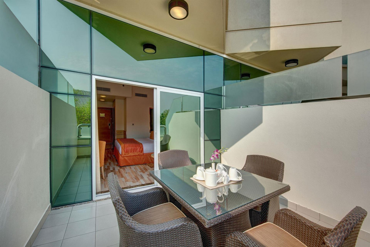 Al Khoory Executive Hotel Al Wasl 3*