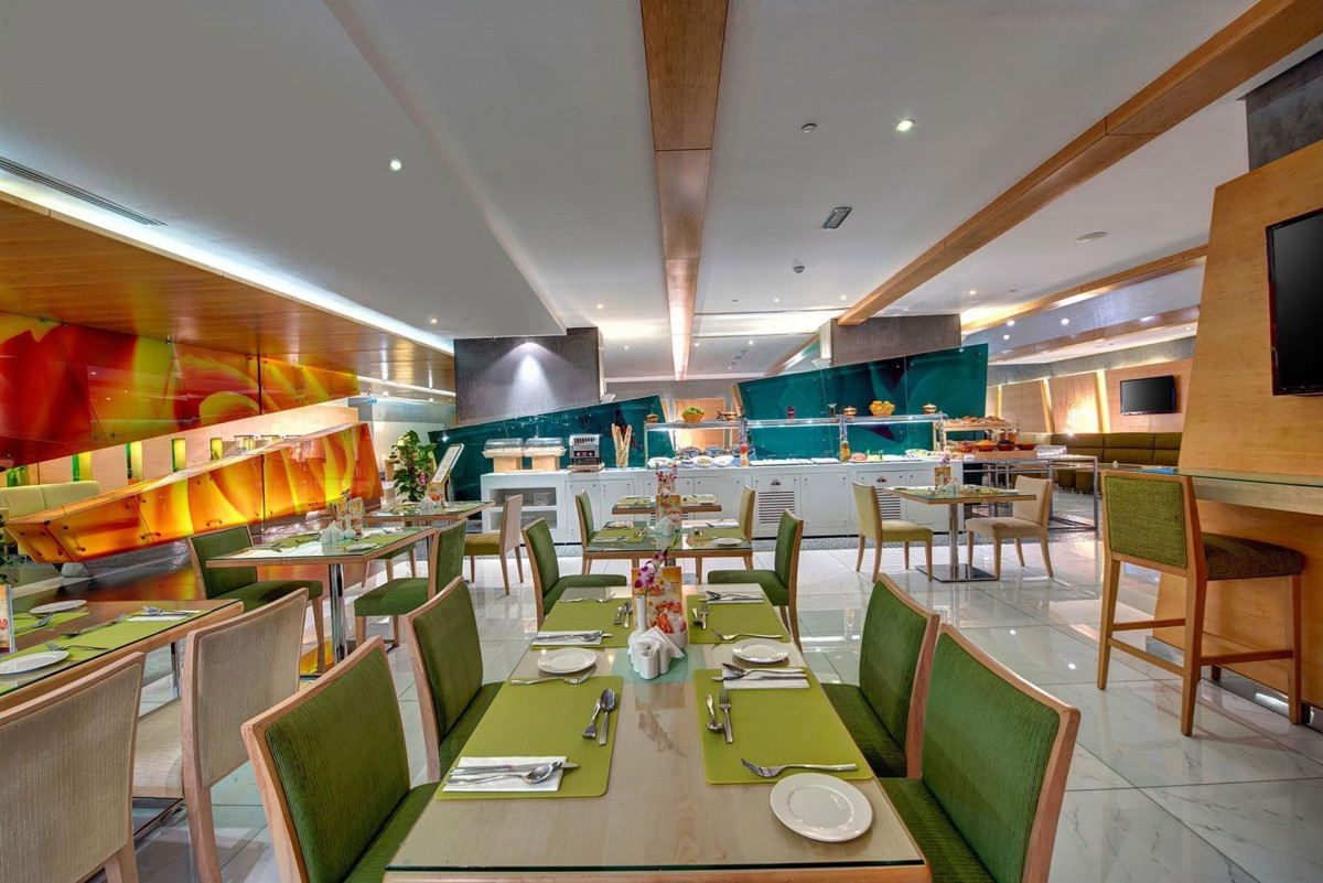 Al Khoory Executive Hotel Al Wasl 3*