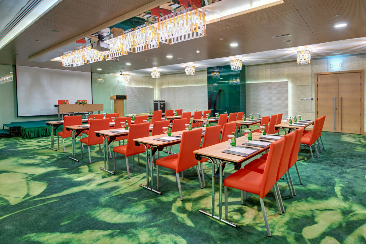Al Khoory Executive Hotel Al Wasl 3*