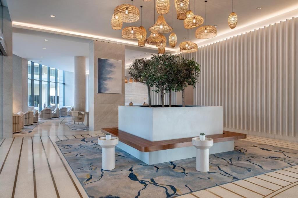Crowne Plaza Abu Dhabi Yas Island 5*