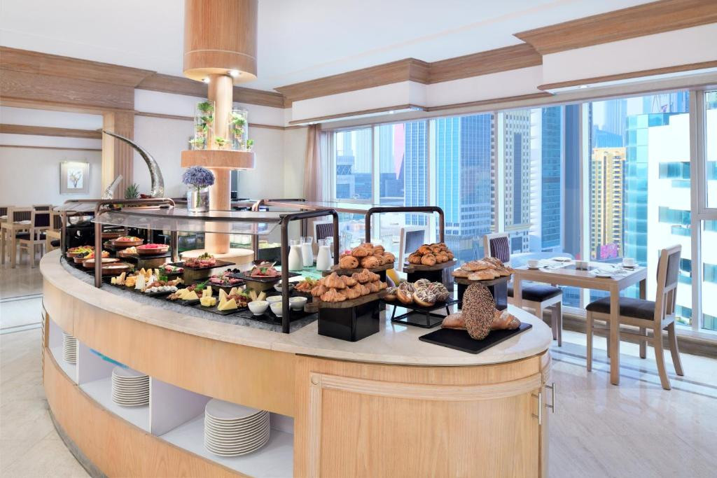 Millennium Plaza Downtown (Ex. Crowne Plaza Dubai Sheikh Zayed Road) 5*